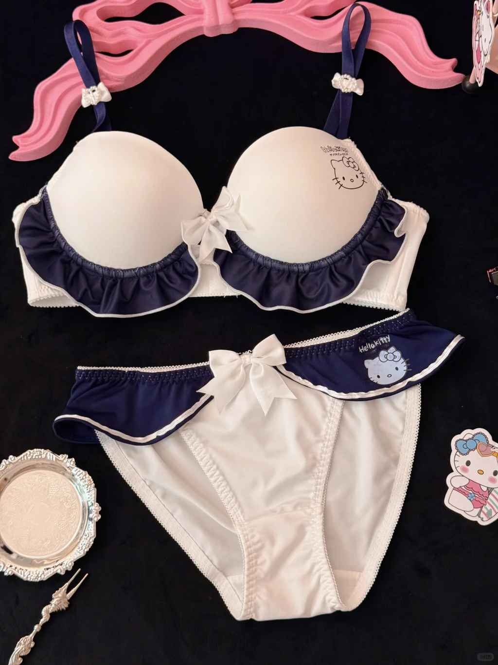 Hello Kitty Bra Panties Lingerie Set