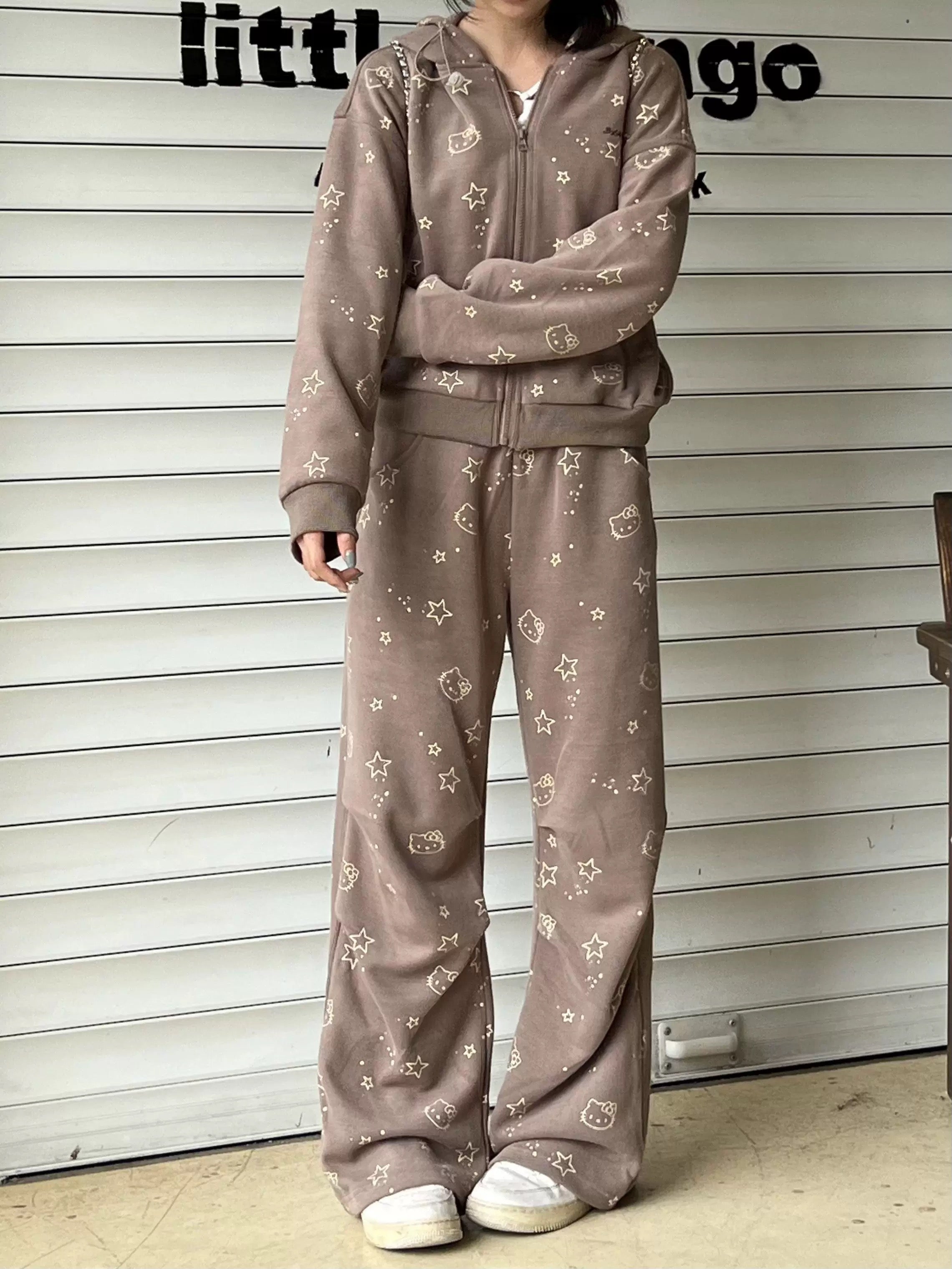 Kitty star sparked tracksuit